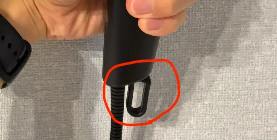 NB4100の引っ掛けるところ